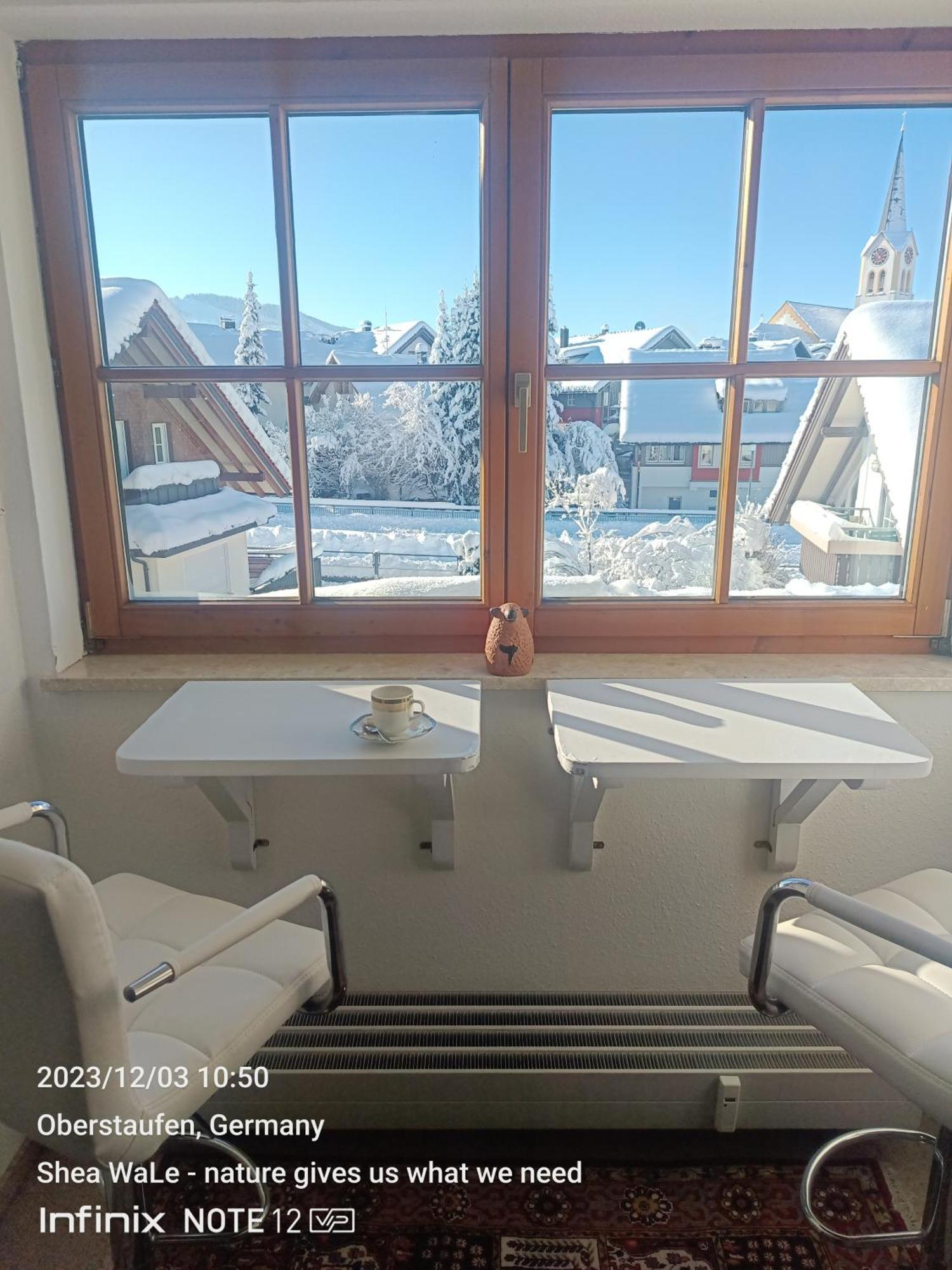 Allgaeu Vibes - Fusslaeufige Erreichbarkeit Vom Bahnhof, Mit Aussicht, Wettergeschuetzter Balkon Oberstaufen Luaran gambar