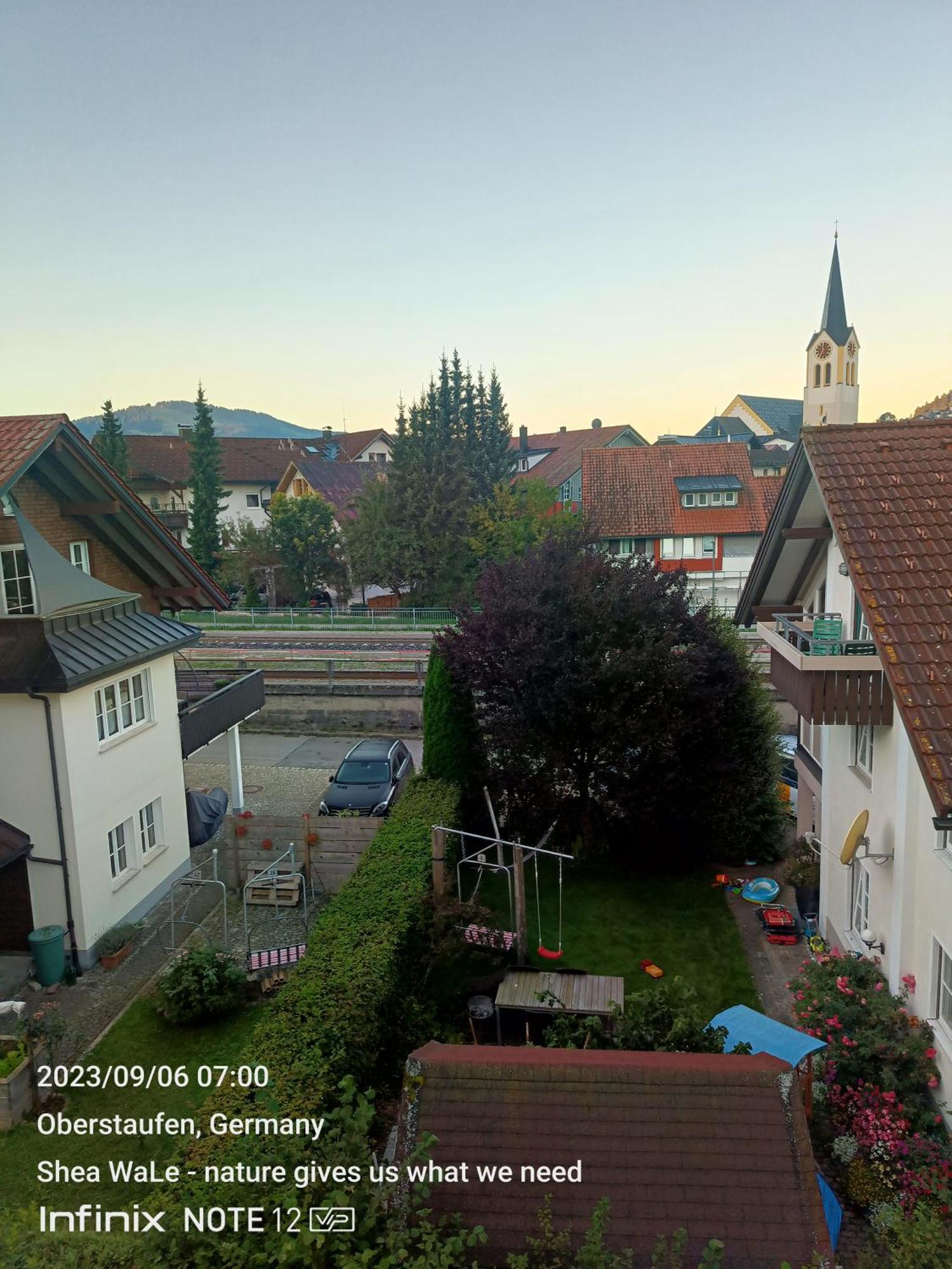 Allgaeu Vibes - Fusslaeufige Erreichbarkeit Vom Bahnhof, Mit Aussicht, Wettergeschuetzter Balkon Oberstaufen Luaran gambar